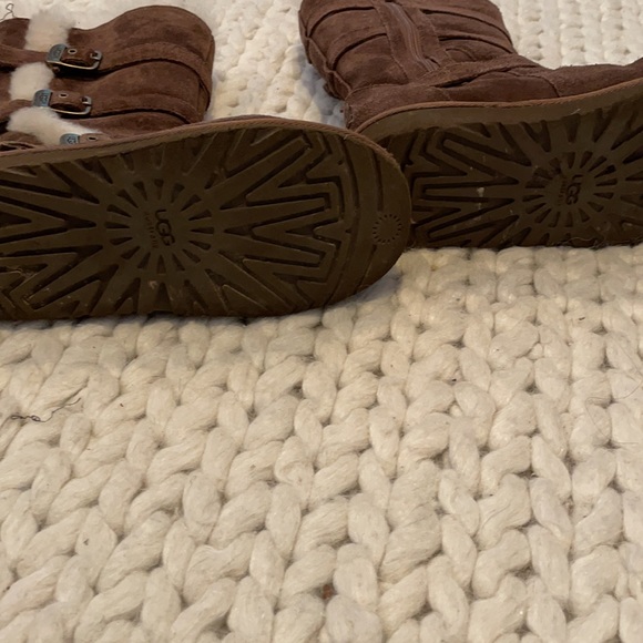 Girls Ugg Boots SZ 3 Great Condition - Picture 4 of 8